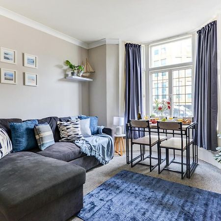 2 Bedroom Apartment - Queens Square Flat 1 Hove Buitenkant foto