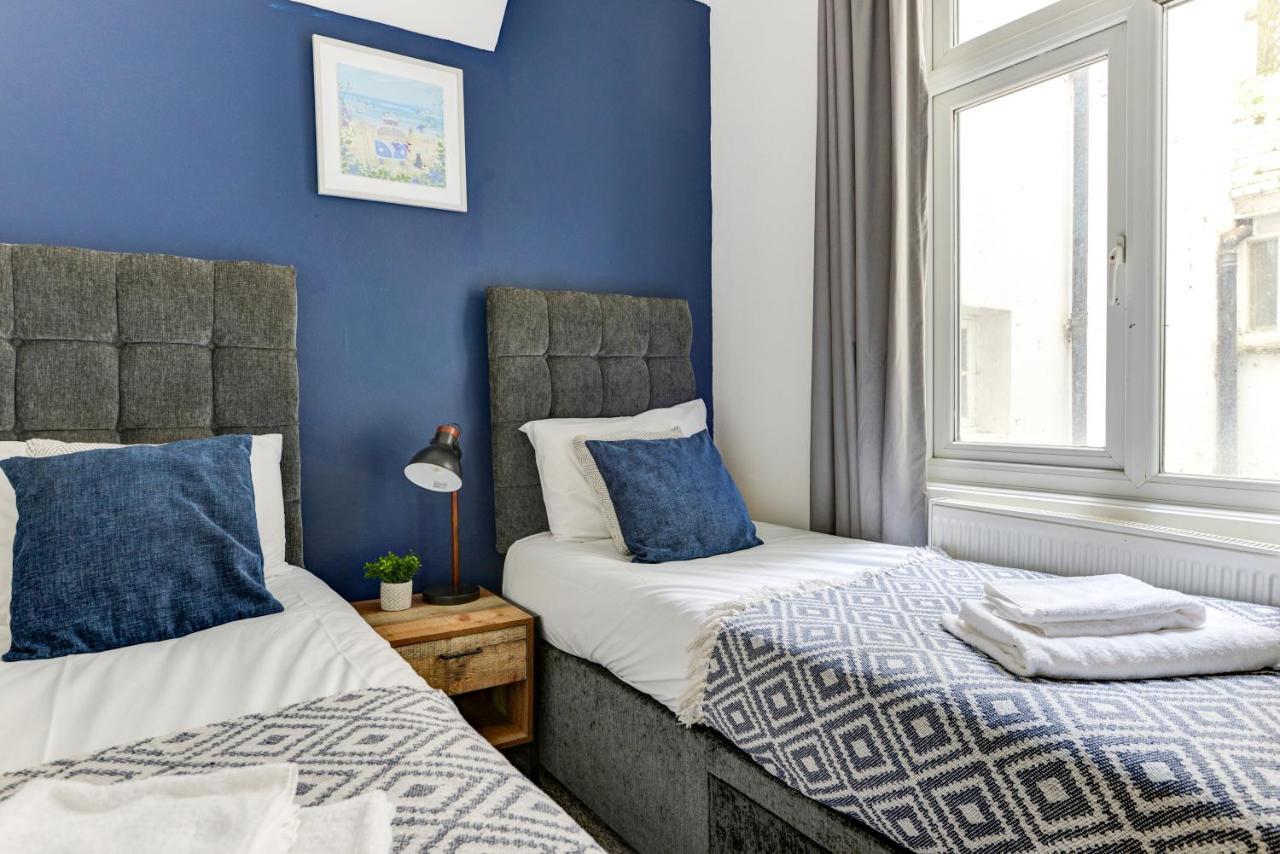 2 Bedroom Apartment - Queens Square Flat 1 Hove Buitenkant foto