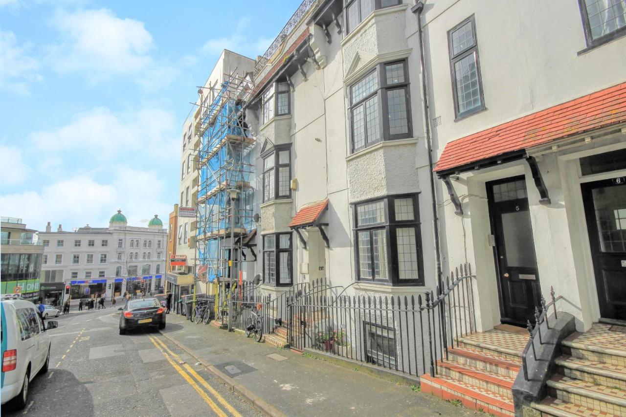 2 Bedroom Apartment - Queens Square Flat 1 Hove Buitenkant foto